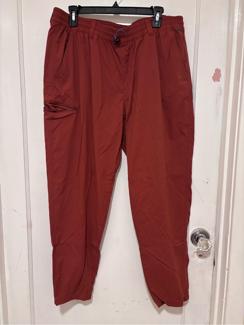 REI Men's Cargo Jogger Pants in Rust